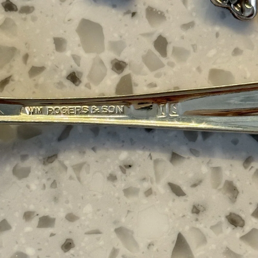 8 PC Set 1961 GAIETY Silverplated Dessert/ Salad Forks Wm Rogers & Son